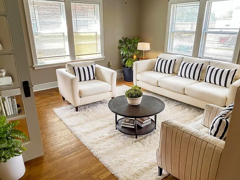 1319 Grand Ave. — Photo 1