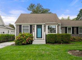 24 Cross St, Harwich Port, MA 02646