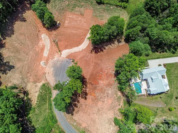 4012 Honey Tree Ln, Concord, NC 28027