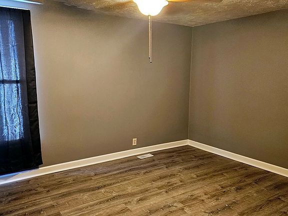 5th image of 6137 Logan Ave