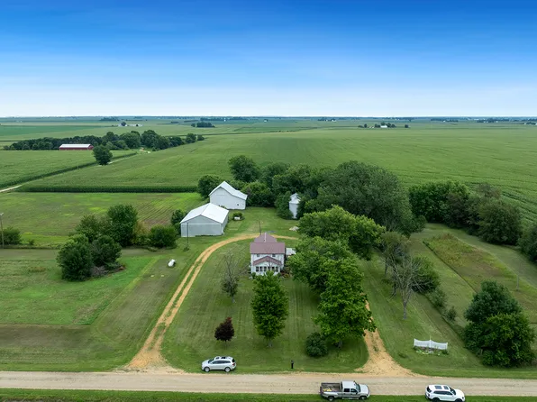 1018 Hoyle Rd, Harmon, IL 61042