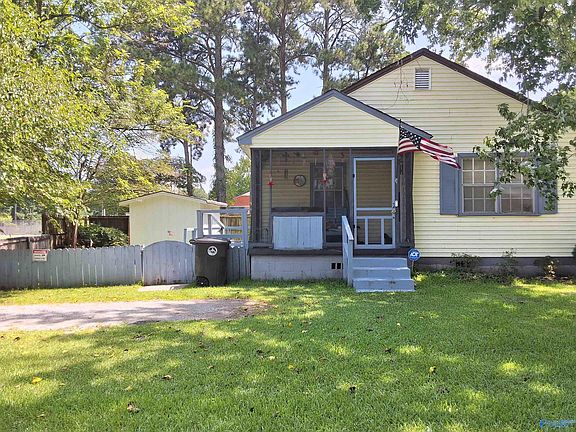 2nd image of 902 Wilbanks Ave