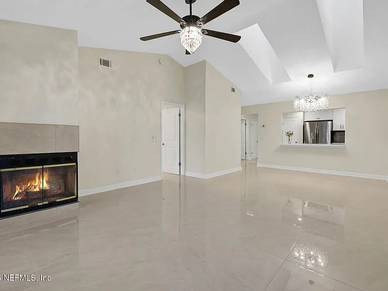 181 Aruba Ln — Photo 67