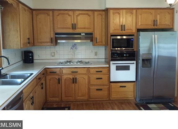 3rd image of 220 5th St NE