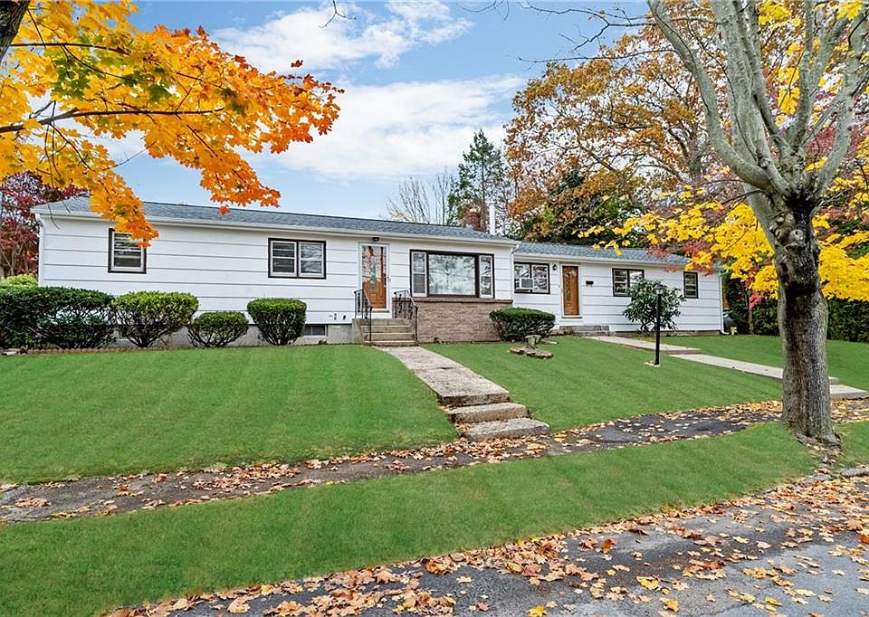 1st image of 226 Stony Acre Dr