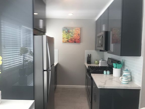 5th image of 1718 S Grant St #1B