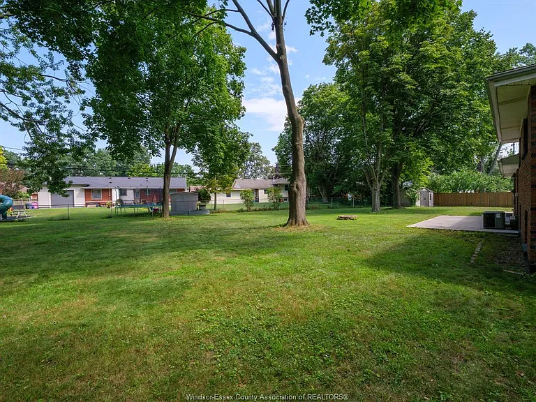 5710 Dalton Ave — Photo 35