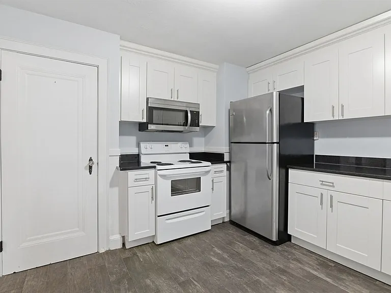34 Weston Ave #4 — Photo 14