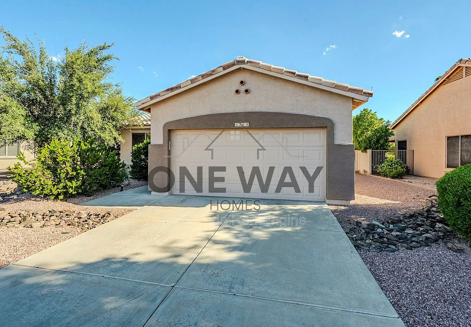2 bed, 2.0 bath, 1407 sqft, $2,295 — Photo 1