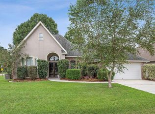 312 Sweet Gum Ln, Madisonville, LA 70447