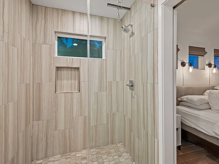 2606 Oaklawn Ave #2 — Photo 20