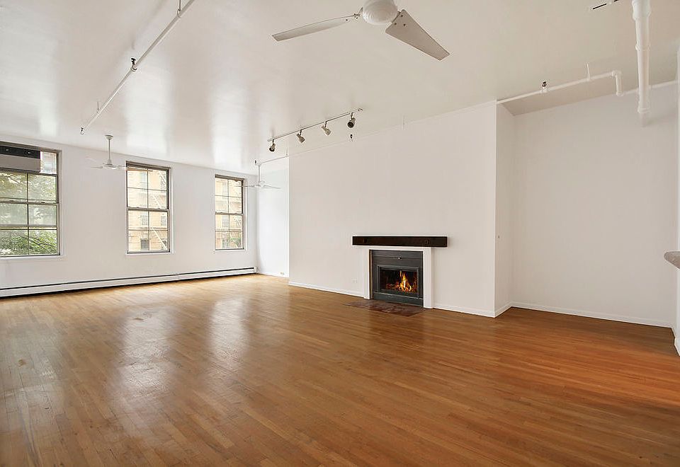 1st image of 426 W Broadway APT 2F