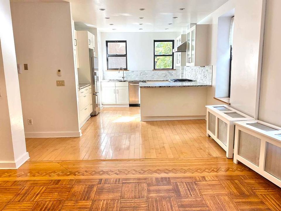 1st image of 189 8th Ave APT 2R