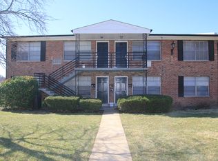 2401 Sims Ave APT D, Saint Louis, MO 63114