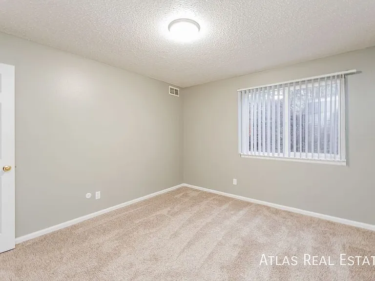 2610/2614 E Fountain Boulevard — Photo 28