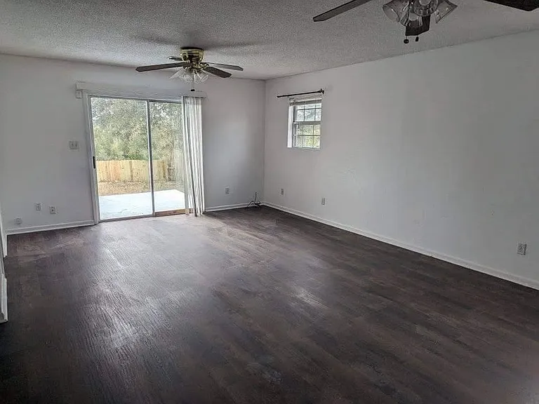 2531 Tomlinson Rd — Photo 6
