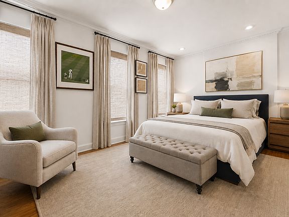 4th image of 418 Henry St APT 2