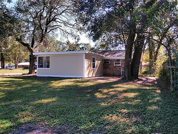 4th image of 301 W Holly Dr