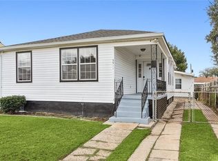 5544 Cameron Blvd, New Orleans, LA 70122