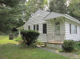 59 Furnace Rd #A, Chester, NJ 07930