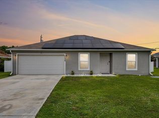 2226 SE Heathwood Cir, Port Saint Lucie, FL 34952