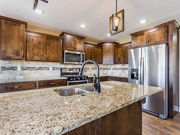 4th image of 8796 N Kelliann Way