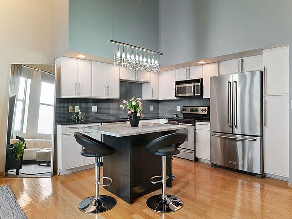 4th image of 110 N 3rd St Unit 709
