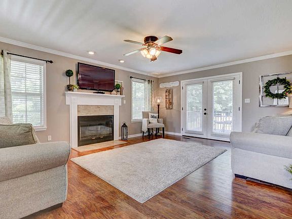 2nd image of 4436 Bucknell Dr