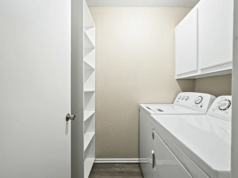 Diamond Ridge Townhomes — Photo 27