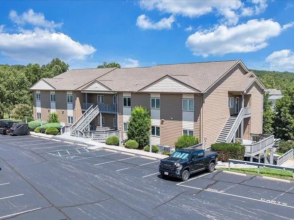 1209 Mariners Way APT 69, Huddleston, VA 24104