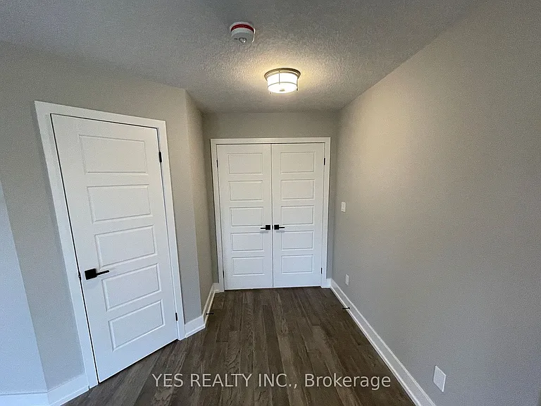 87 Doon Creek St — Photo 11