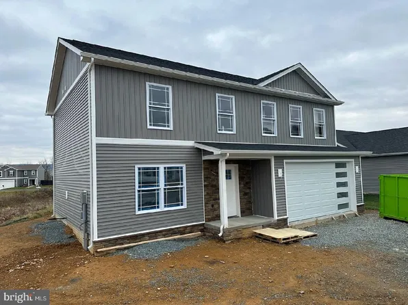 11128 Ridge Crest Dr, Waynesboro, PA 17268