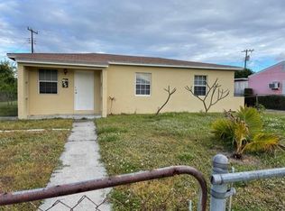 370 W 15th St, Riviera Beach, FL 33404