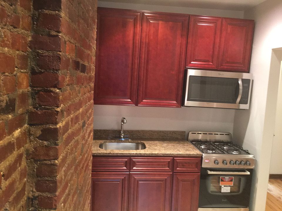 1st image of 215 E 76th St APT 1A
