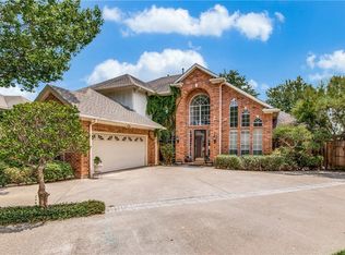 10422 Koko Head Cir, Dallas, TX 75218