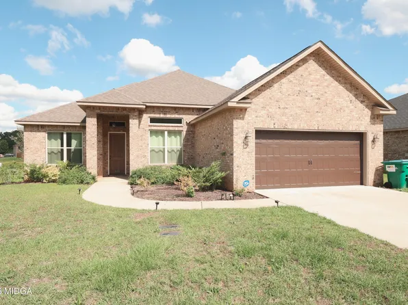 110 Gwendolyn Ave, Perry, GA 31069