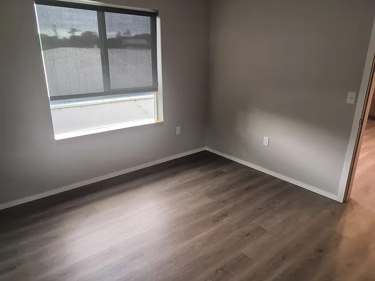 110 SE Handley St — Photo 19