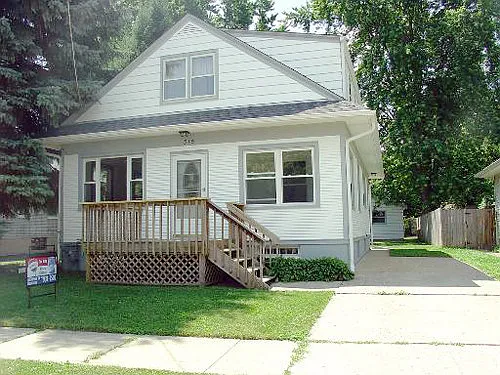 315 Morgan St photo 1