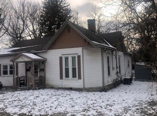 131 Frankfort St #A & B, Versailles, KY 40383