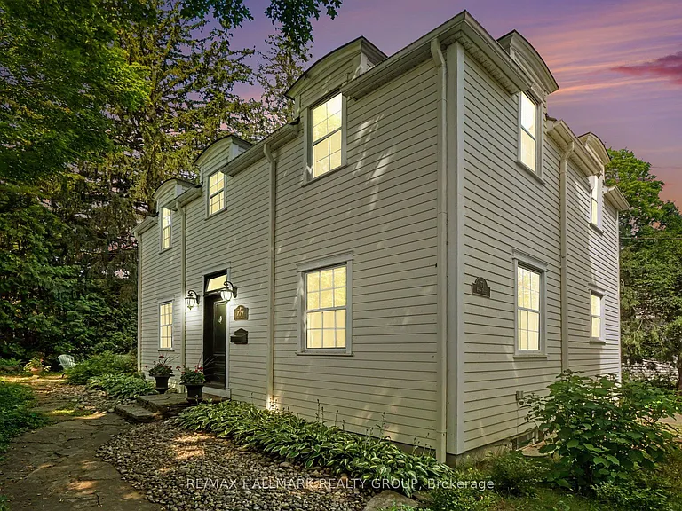 171 Minto Pl — Photo 23