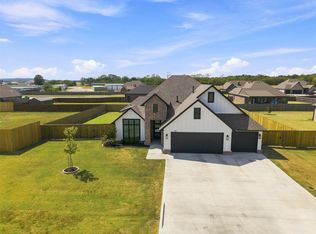166 N Phillips St, Skiatook, OK 74070