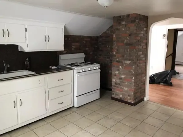 93 Hedwig Ave, Buffalo, NY 14211