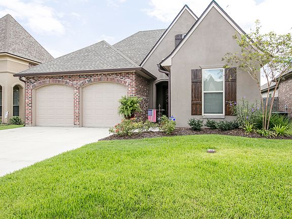 2nd image of 106 Fairwood Dr