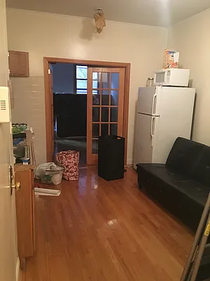 Rented by Warren T Real Estate Corp. | media 33