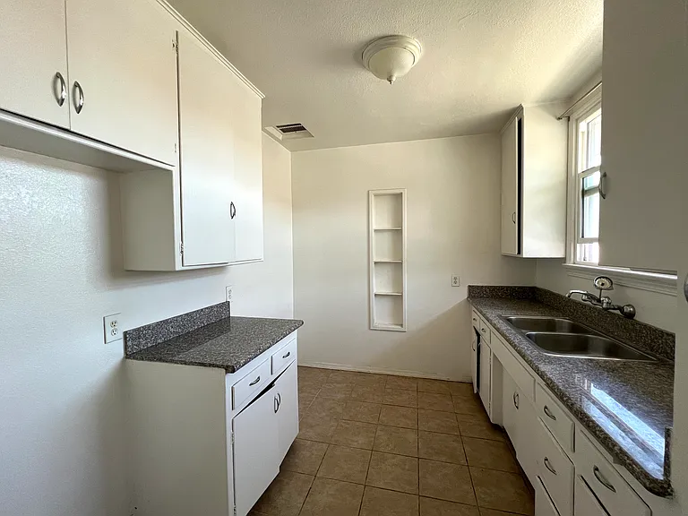 210 S Santa Anita Ave #1 — Photo 1