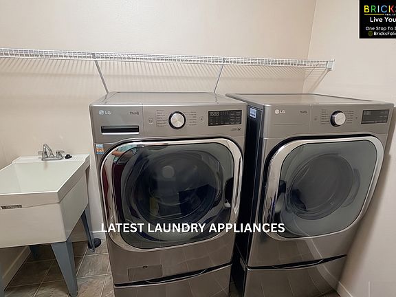 4th image of 3918 220th St SE