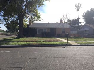 907 W 24th St, San Bernardino, CA 92405
