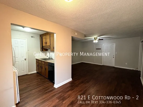 821 E Cottonwood Rd Unit 2, Dothan, AL 36301