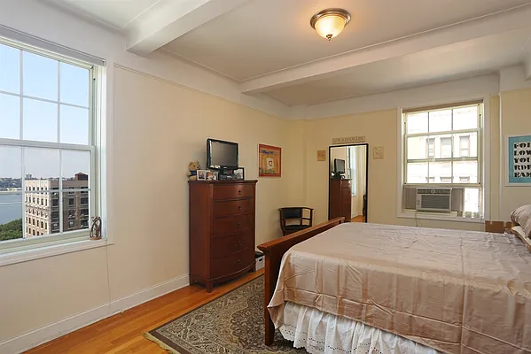 Sold by Corcoran | media 13