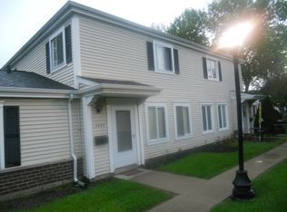 1422 Cove Dr #237-B, Prospect Heights, IL 60070